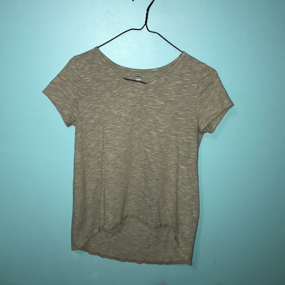 Old Navy tan v-neck t-shirt